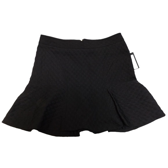 Worthington Dresses & Skirts - NEW womens Worthington BLACK flared skirt, size 10, lined, bumpy textured fabric